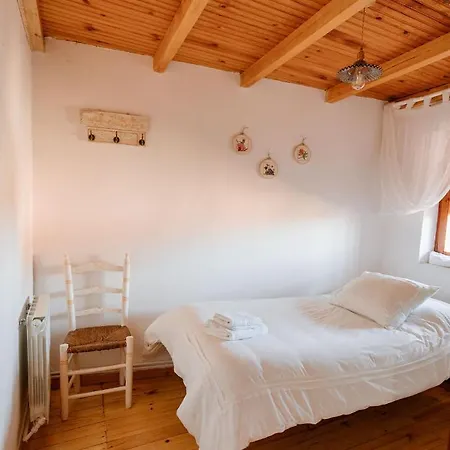 La Lar Отеро-де-Бодас