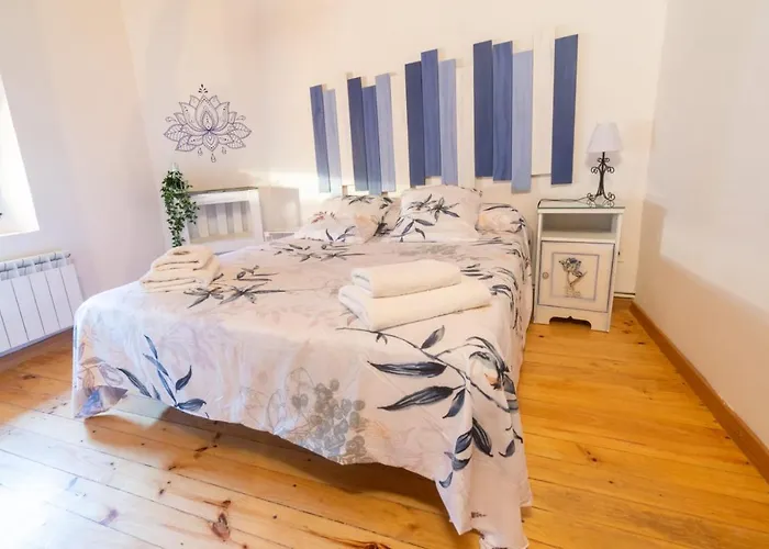 La Lar Otero de Bodos