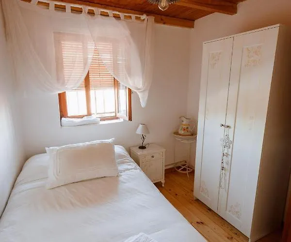 La Lar Otero de Bodos